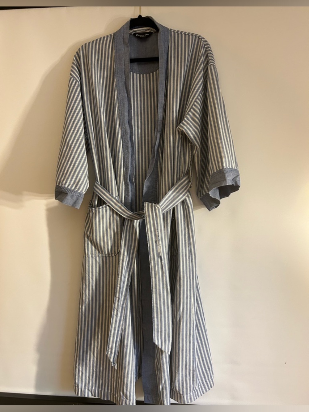 CHRISTIAN DIOR MONSIEUR BLUE AND WHITE STRIPED 100% COTTON BELTED MENS ROBE O/S